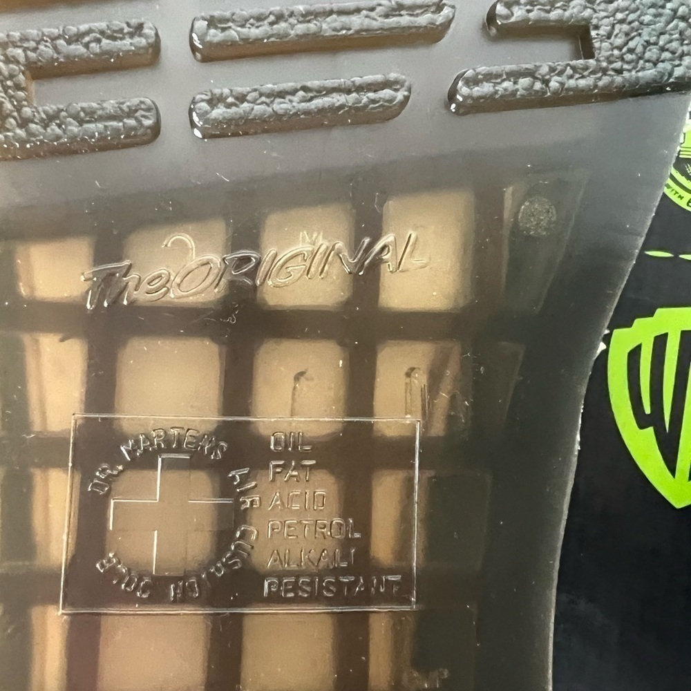 DR MARTENS 1461 WB BEETLEJUICE SMOOTH LEATHER OXFORD SHOES - Picture 15 of 16